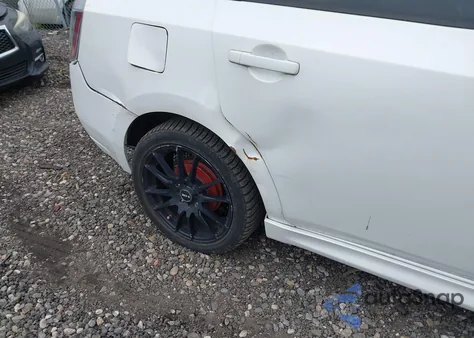 2010 Nissan Sentra 2.0Sr из США, поврежденный, VIN 3N1AB6AP8AL684008